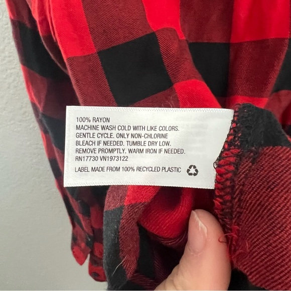 Universal Threads Red Flannel - Picture 4 of 4
